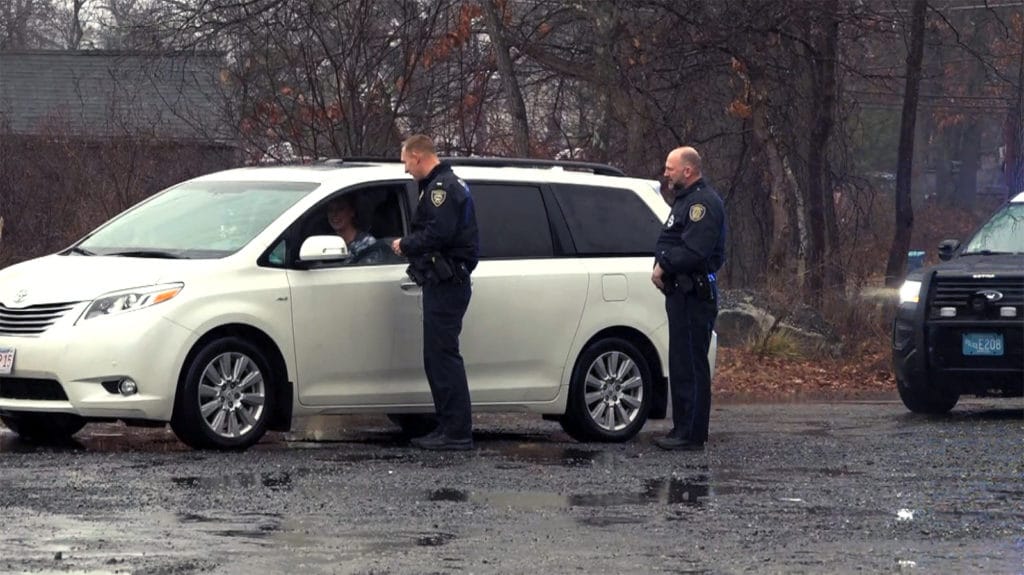 Tewksbury Police Give Out Gift Cards Instead Of Citations For Minor Motor Vehicle Infractions During Holiday Season John Guilfoil Public Relations Llc