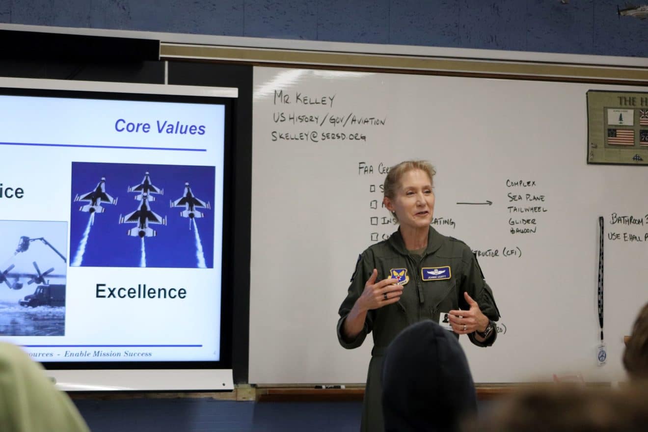 First Air Force Female Fighter Pilot Maj. Gen. Jeannie Leavitt Visits ...